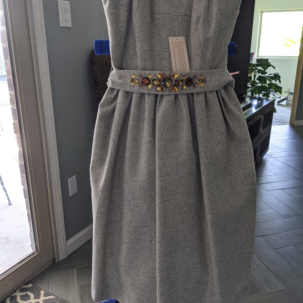 Dress - Picture 7 of 7